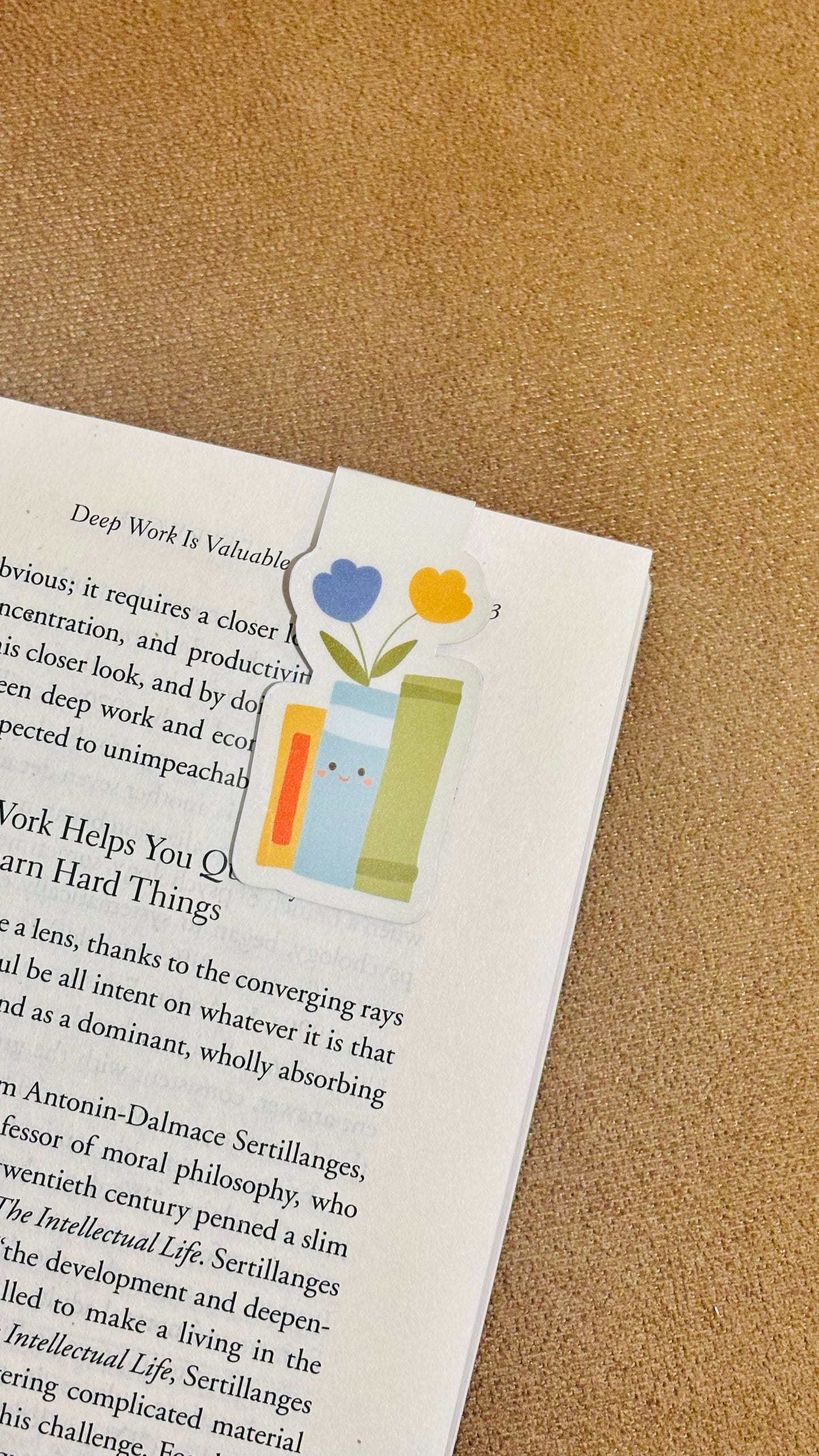 Magnetic Bookmark - Book and Flowers